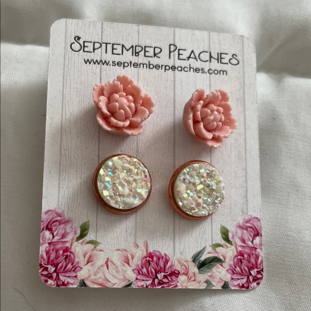 Set of 2 Earrings- Flowers and Sparkles
